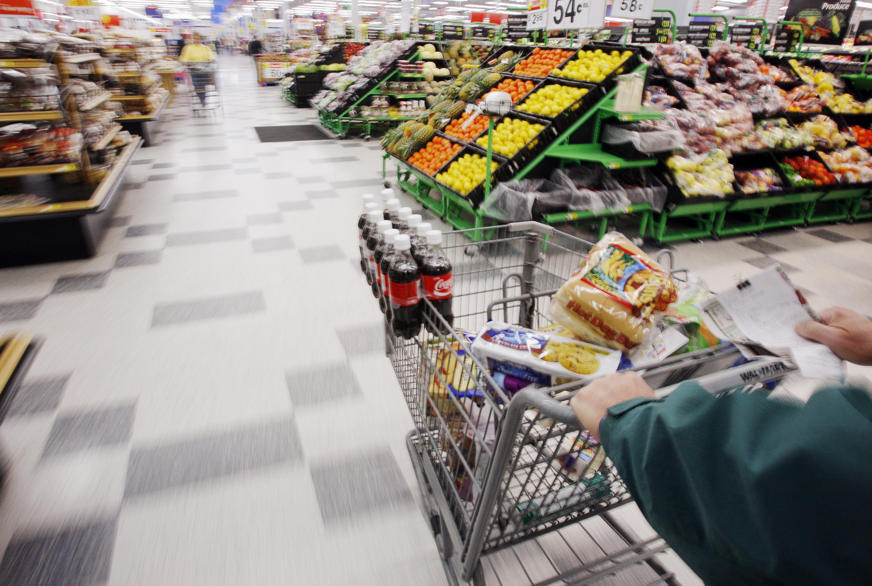 How to Avoid Impulse Buying at the Grocery Store