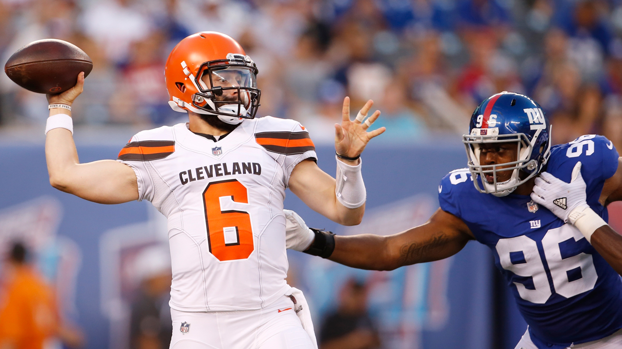 Browns fans open Bud Light fridges to celebrate a win with free beer 