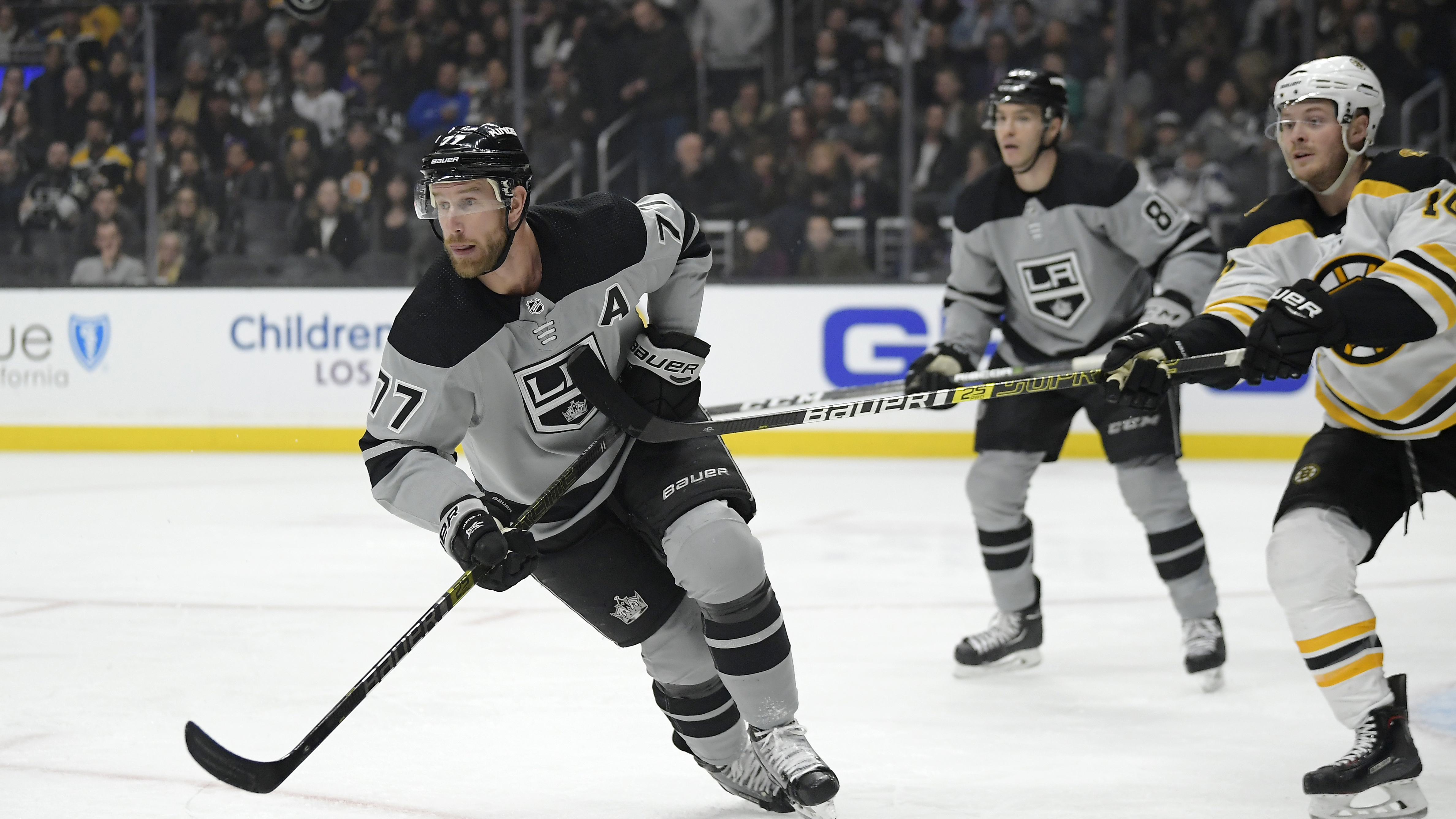 Los Angeles Kings look to put counterfeit merchandise in sin bin