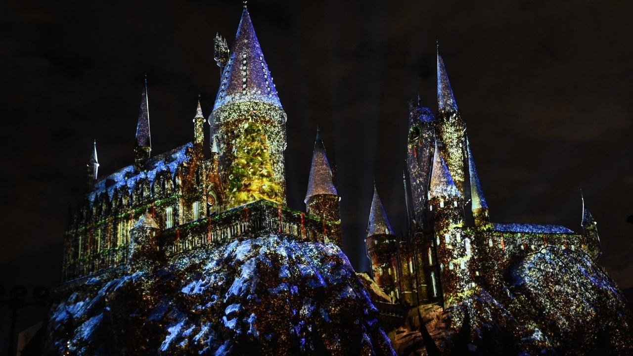 J.K. Rowling Unveils Pottermore Website, Announces Harry Potter eBooks –  The Hollywood Reporter