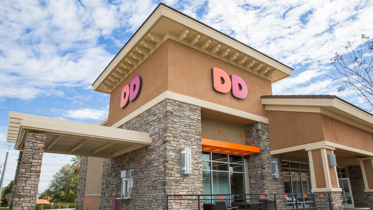 Dunkin' Donuts pledges to ditch foam cups