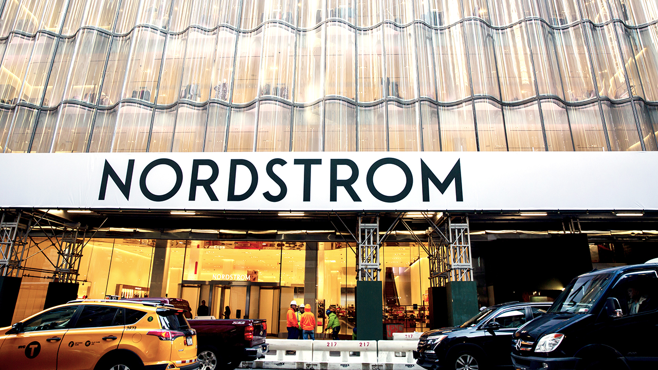 Nordstrom flagship hi-res stock photography and images - Alamy
