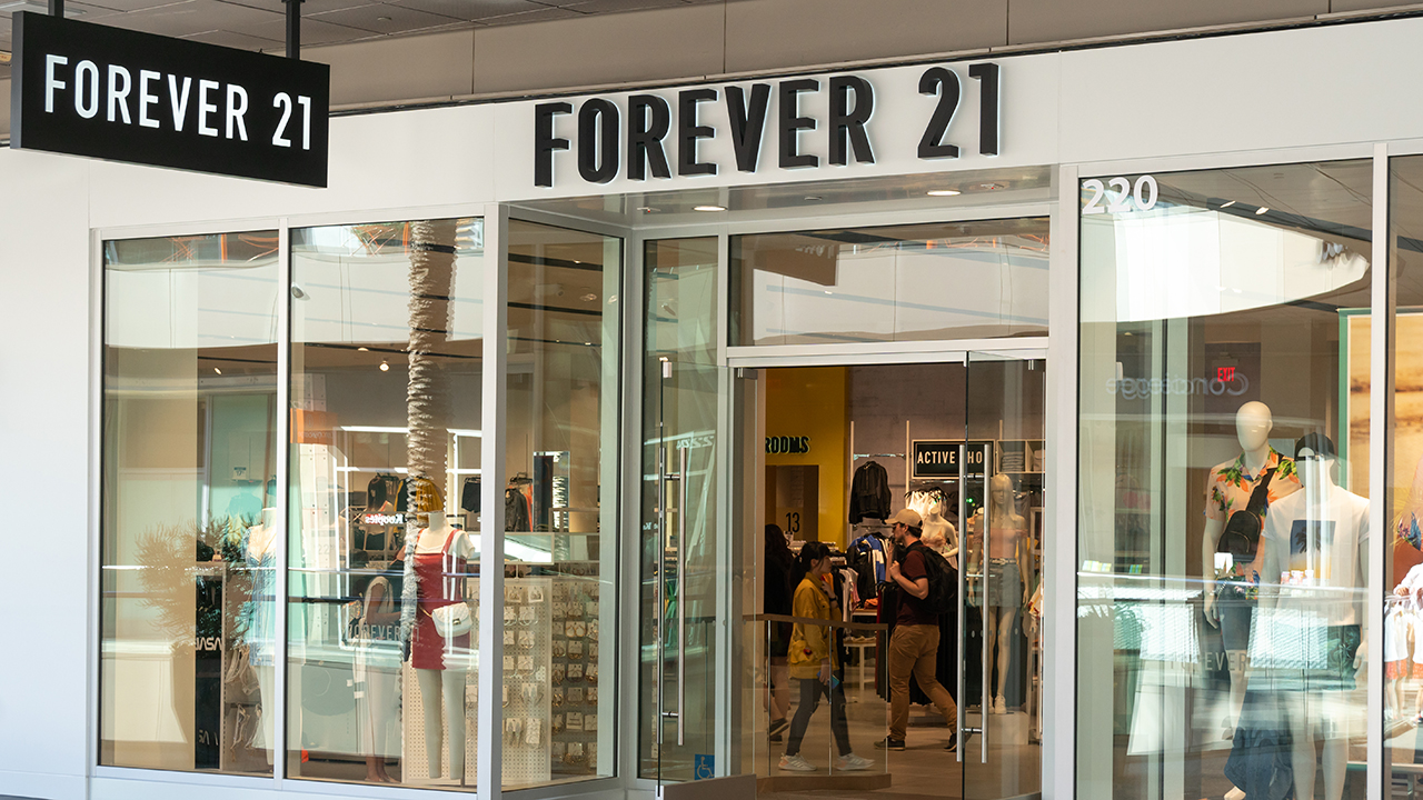 Forever 21 Gets Lease on Life From New Owners