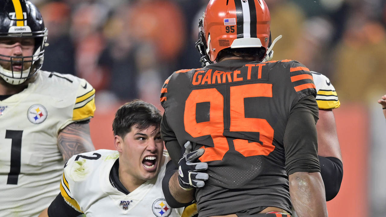 Steelers QB Mason Rudolph hit with $50,000 fine for on-field brawl