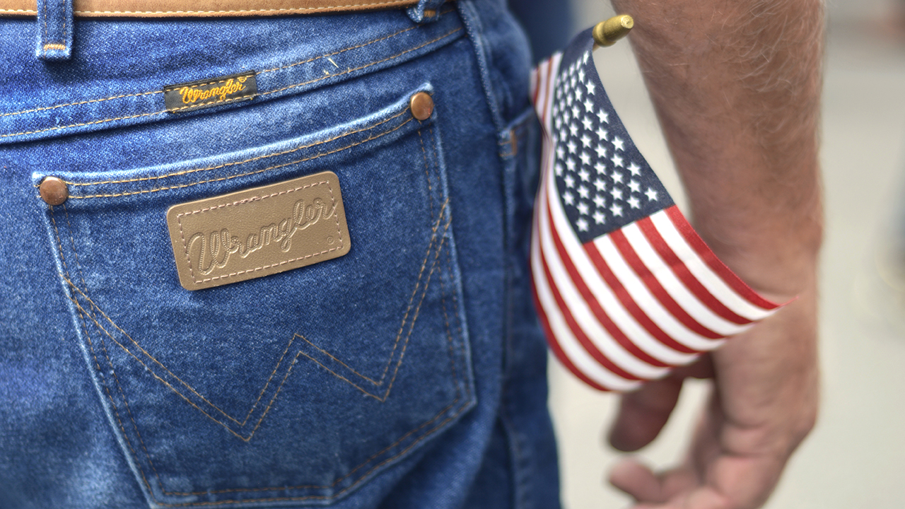 Levi's or Wranglers: Which jeans do Republicans and Democrats prefer? | Fox  Business