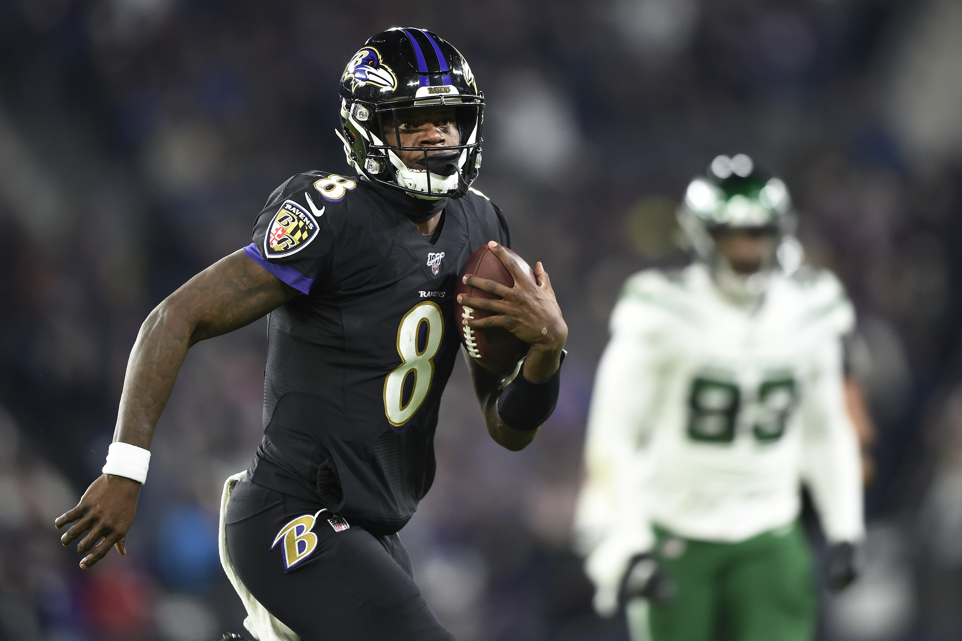 As Baltimore Ravens' Lamar Jackson nears rushing record, he and teammates  reflect on Michael Vick 