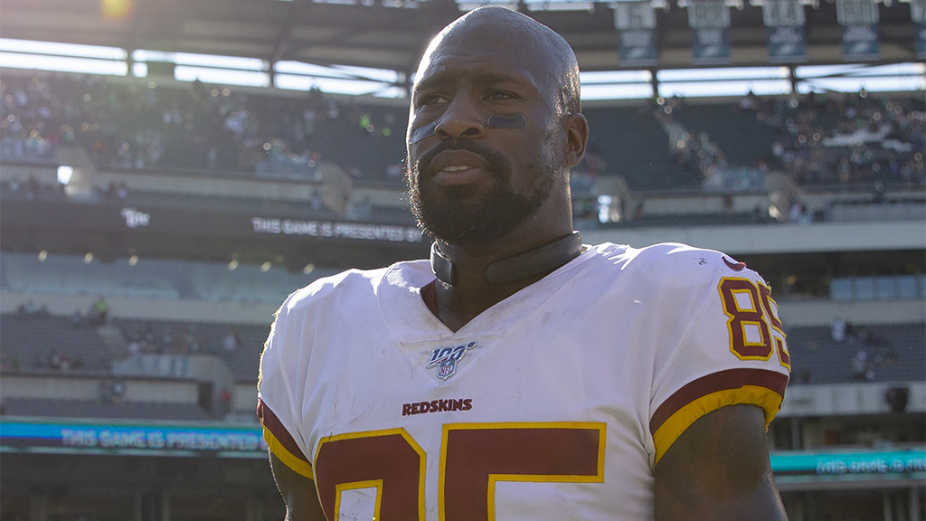 Vernon Davis Hopes To Play A Role In Super Bowl With Broncos - CBS Colorado