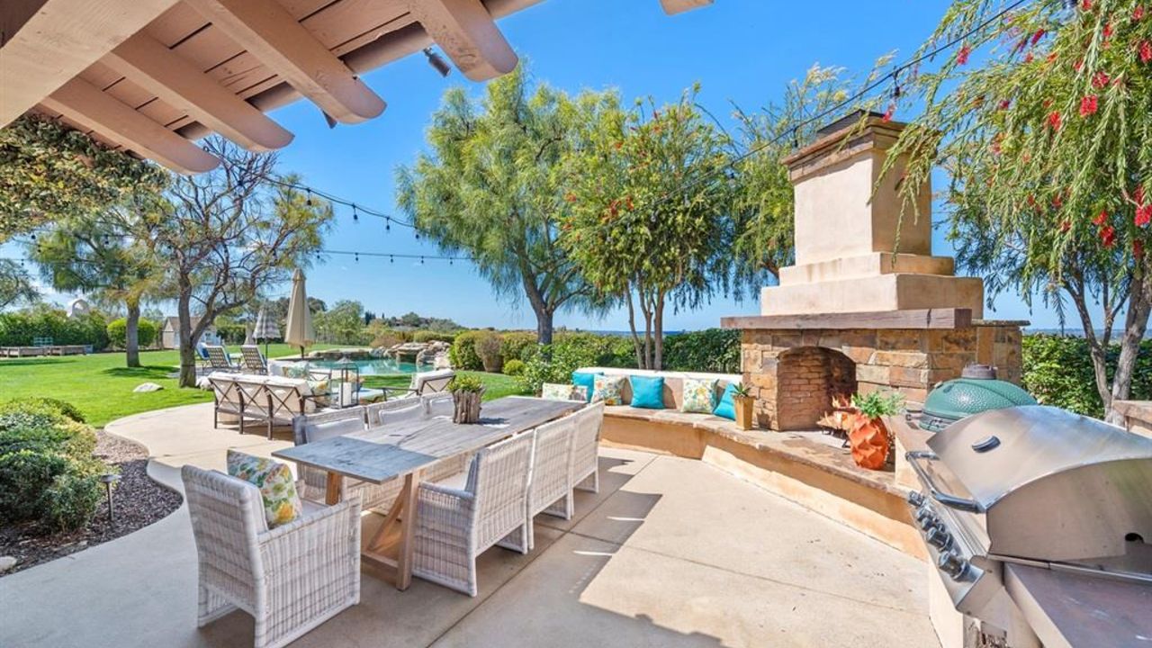 NFL quarterback Philip Rivers lists $4.2M San Diego home