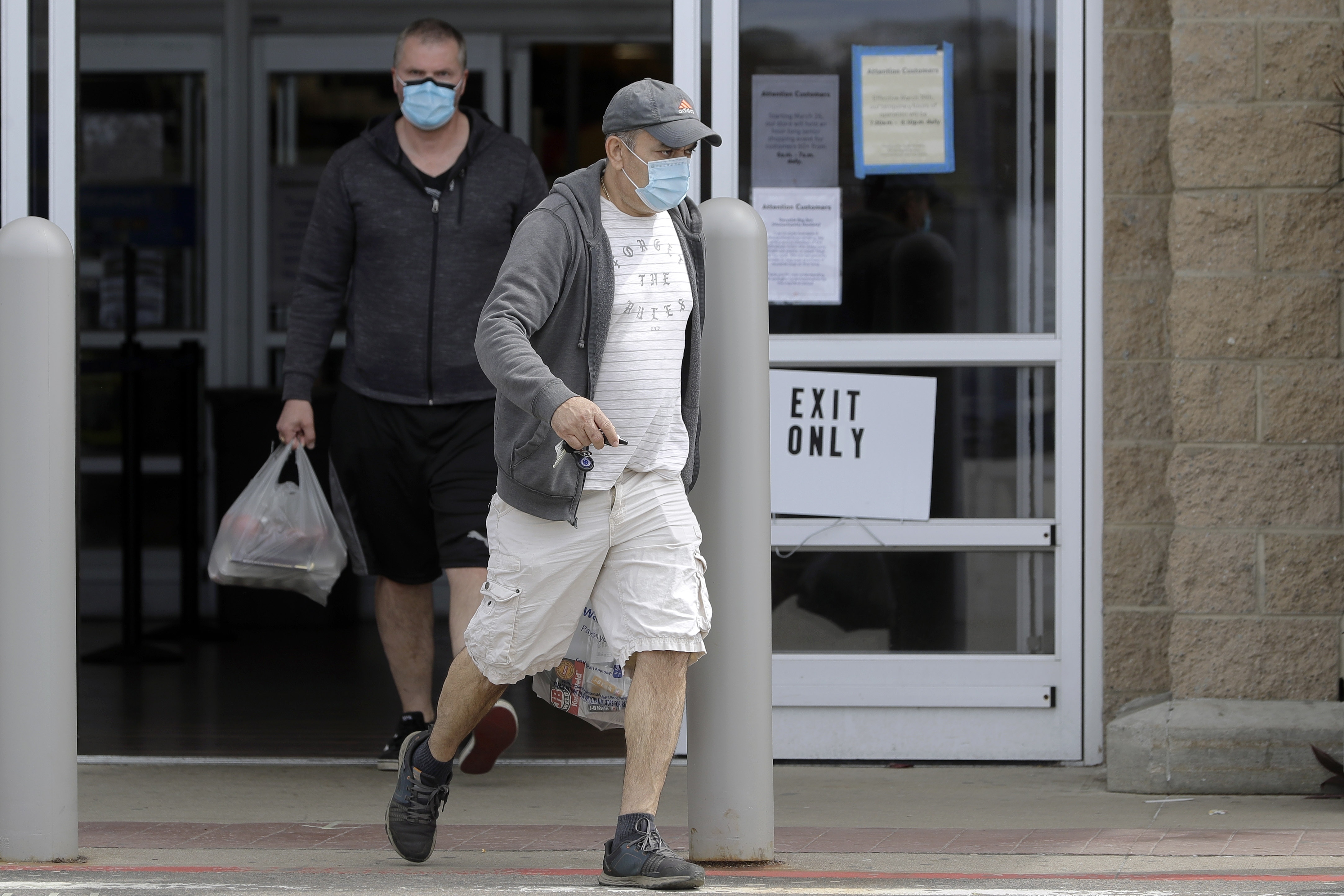 Worcester Walmart Shut Down Over Multiple COVID-19 Cases – Footwear News