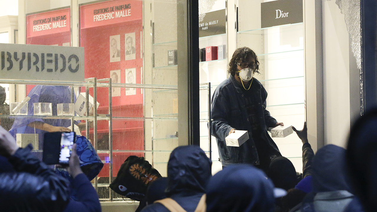 Nordstrom Stores in Seattle and Los Angeles Looted Amid George Floyd  Protests