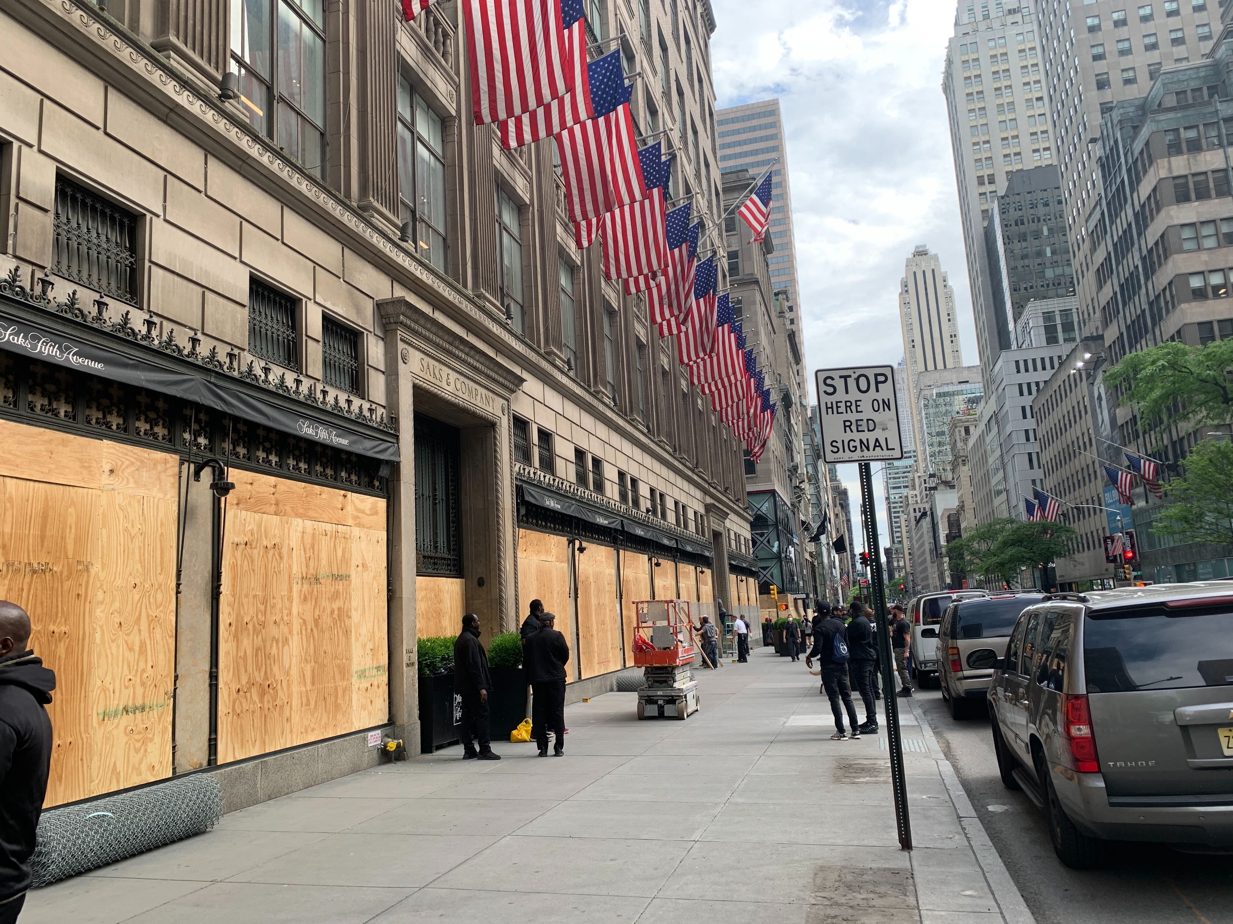 NYC's 5th Avenue prepares for more riots with boarded windows