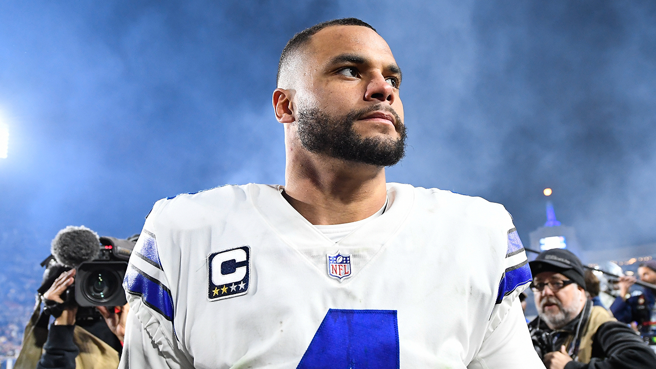 Cowboys' Dak Prescott signs $31.4 million exclusive franchise tender