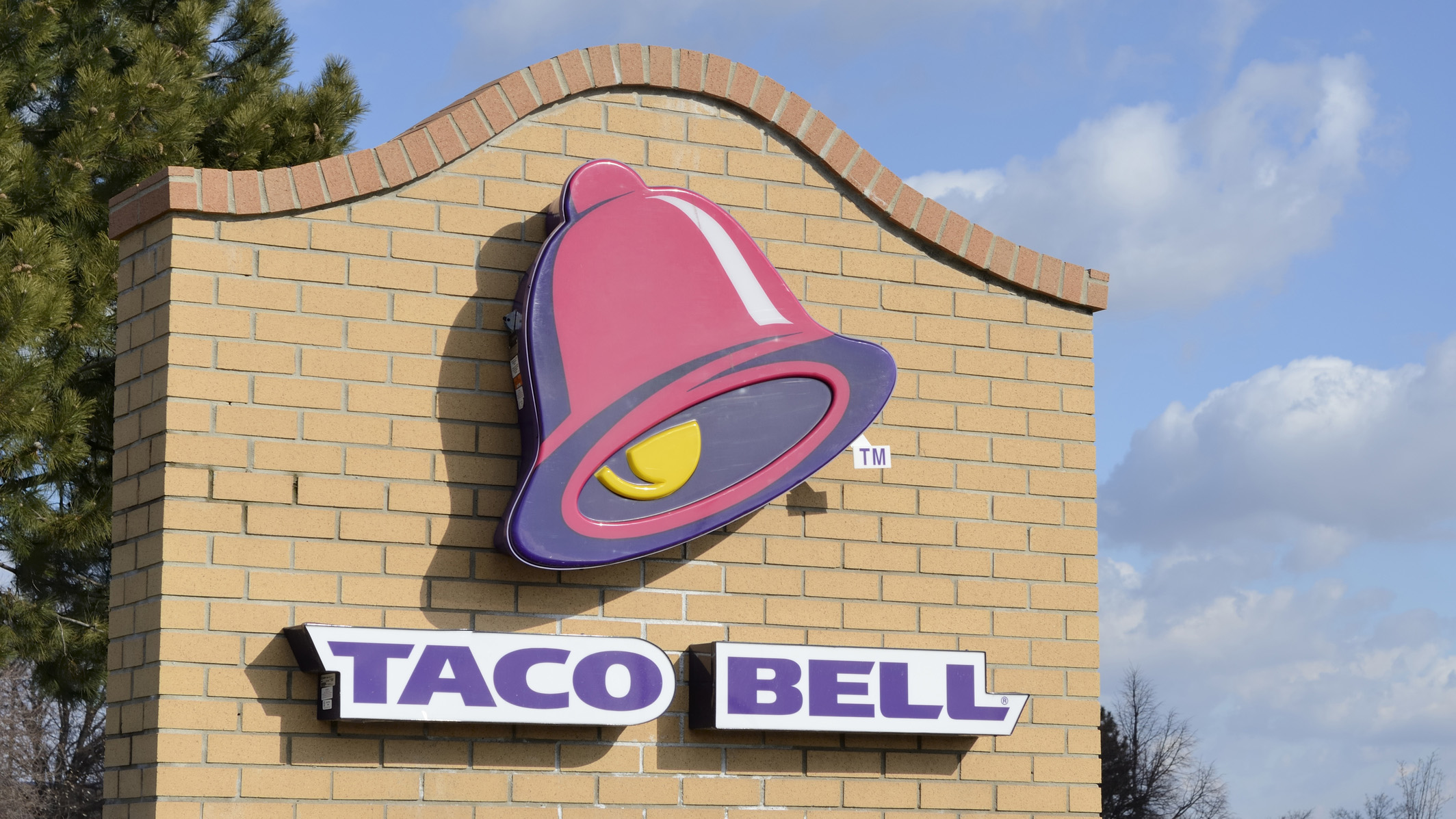 Xbox and Taco Bell Team Up Once More to Giveaway Free Consoles