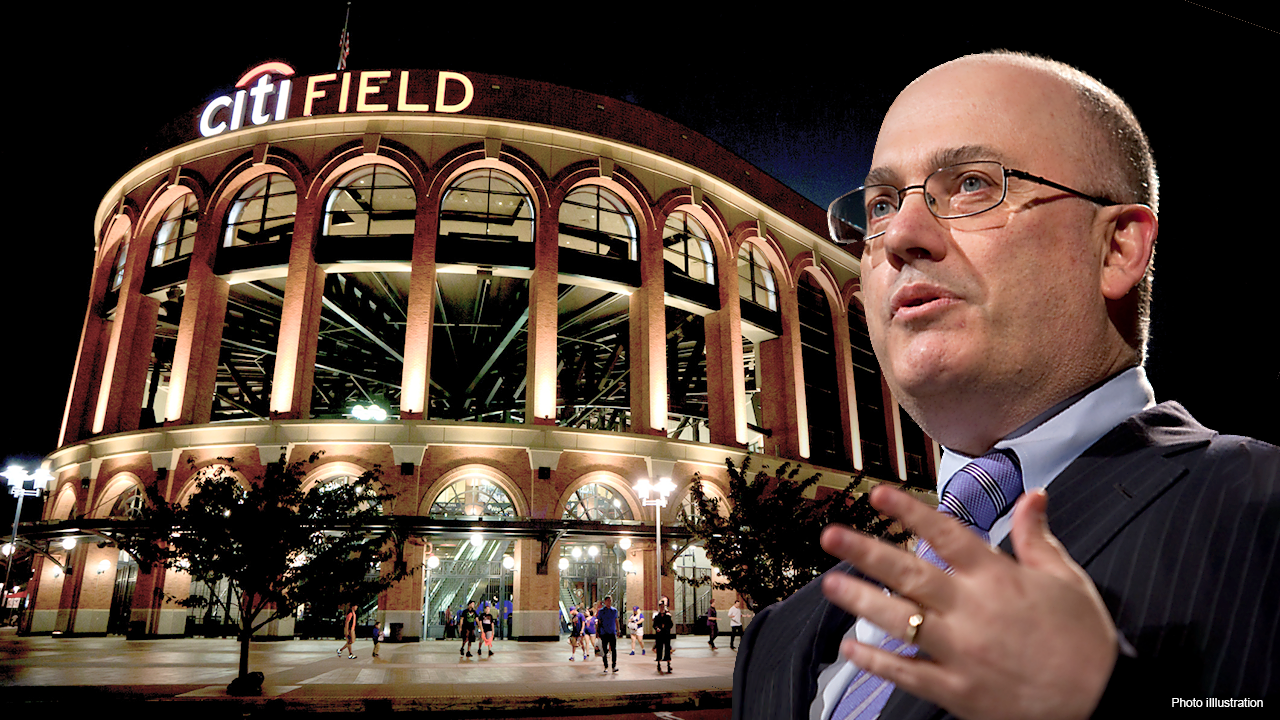 Mets will wear black jerseys again, owner Steve Cohen says