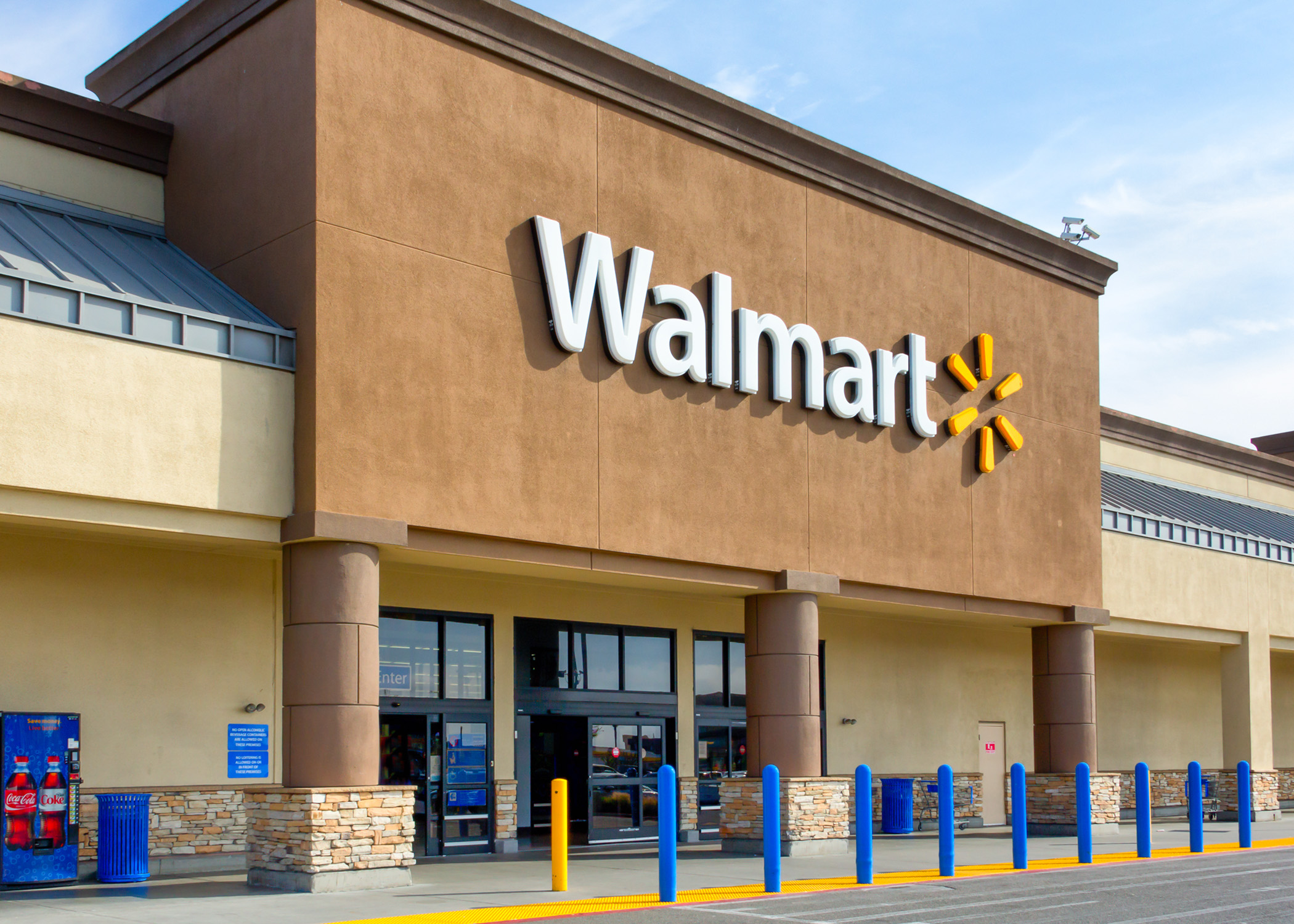 Walmart To Temporarily Close Miami Store For COVID Cleaning 