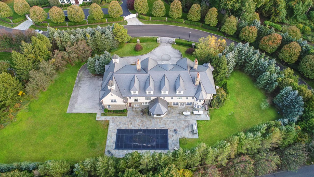 Yankee great Mariano Rivera selling N.Y. home for $3.9 mill