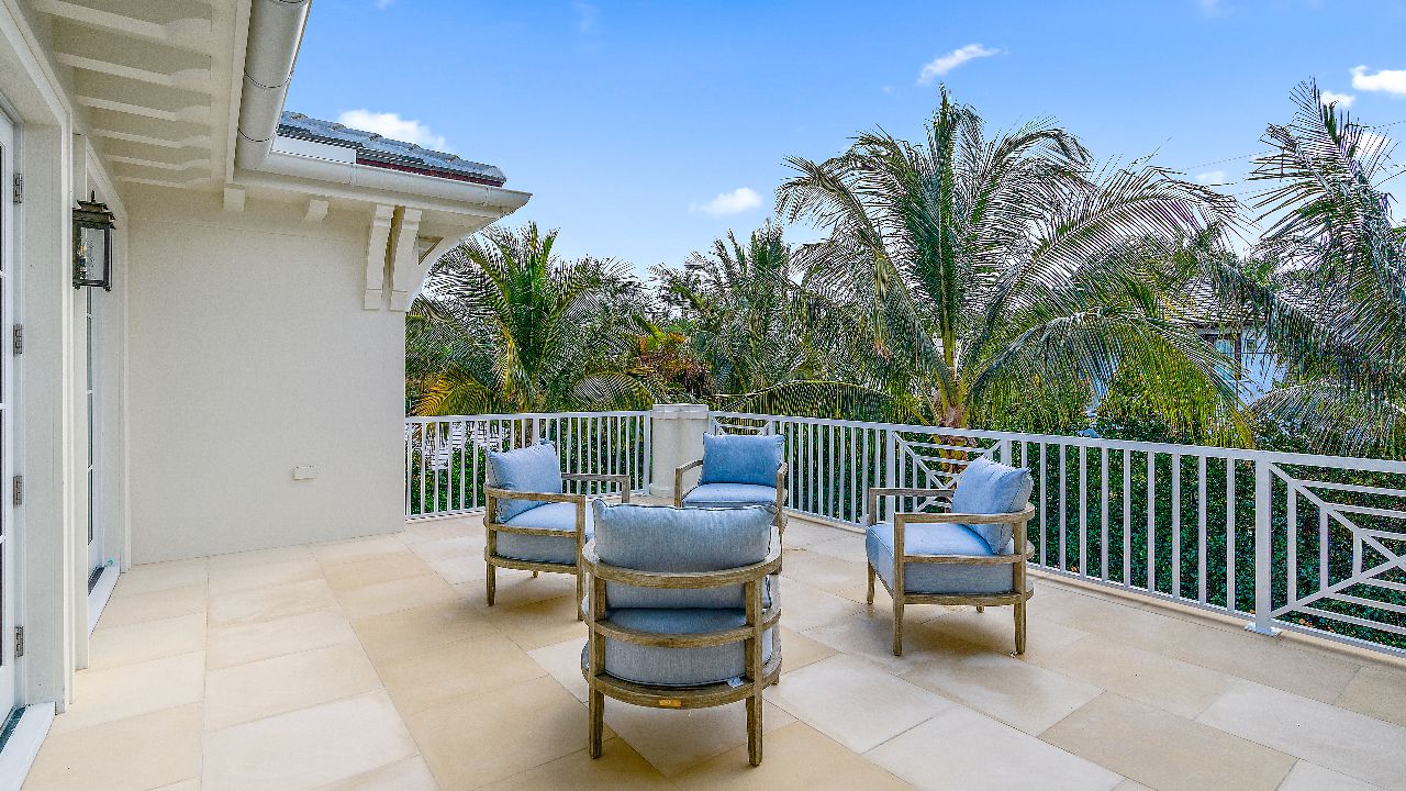 Take a Tour of One of Tommy Hilfiger's Luxury Palm Beach Homes