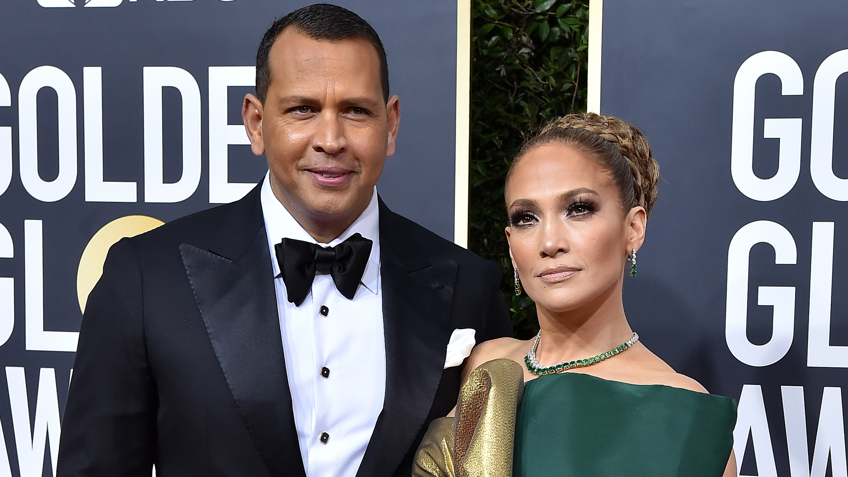 Jennifer Lopez's fiancé Alex Rodriguez is 'having an affair