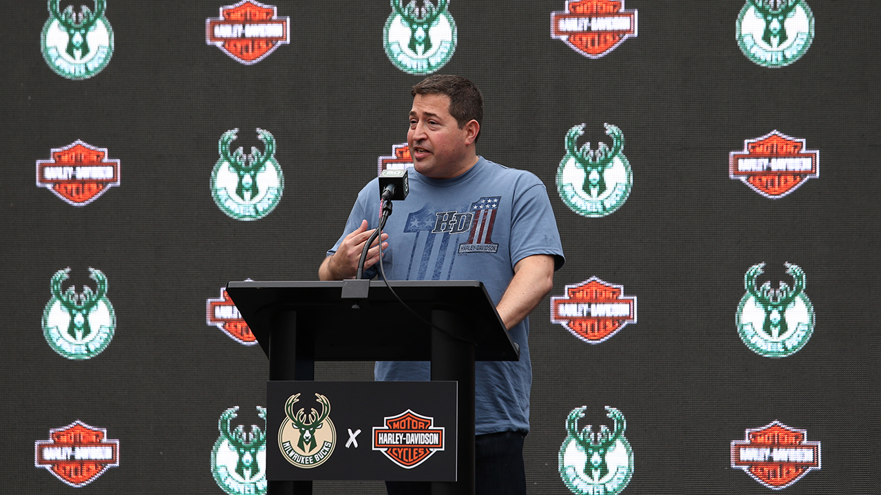 Milwaukee Bucks and Fiserv Forum President Peter Feigin discusses bringing fans back, offering vaccine shots at games and the NBA’s relationship with China. 
