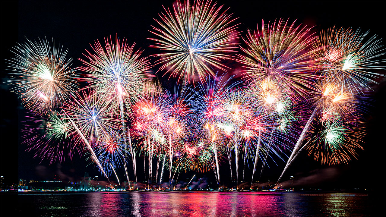 Fireworks-iStock.jpg