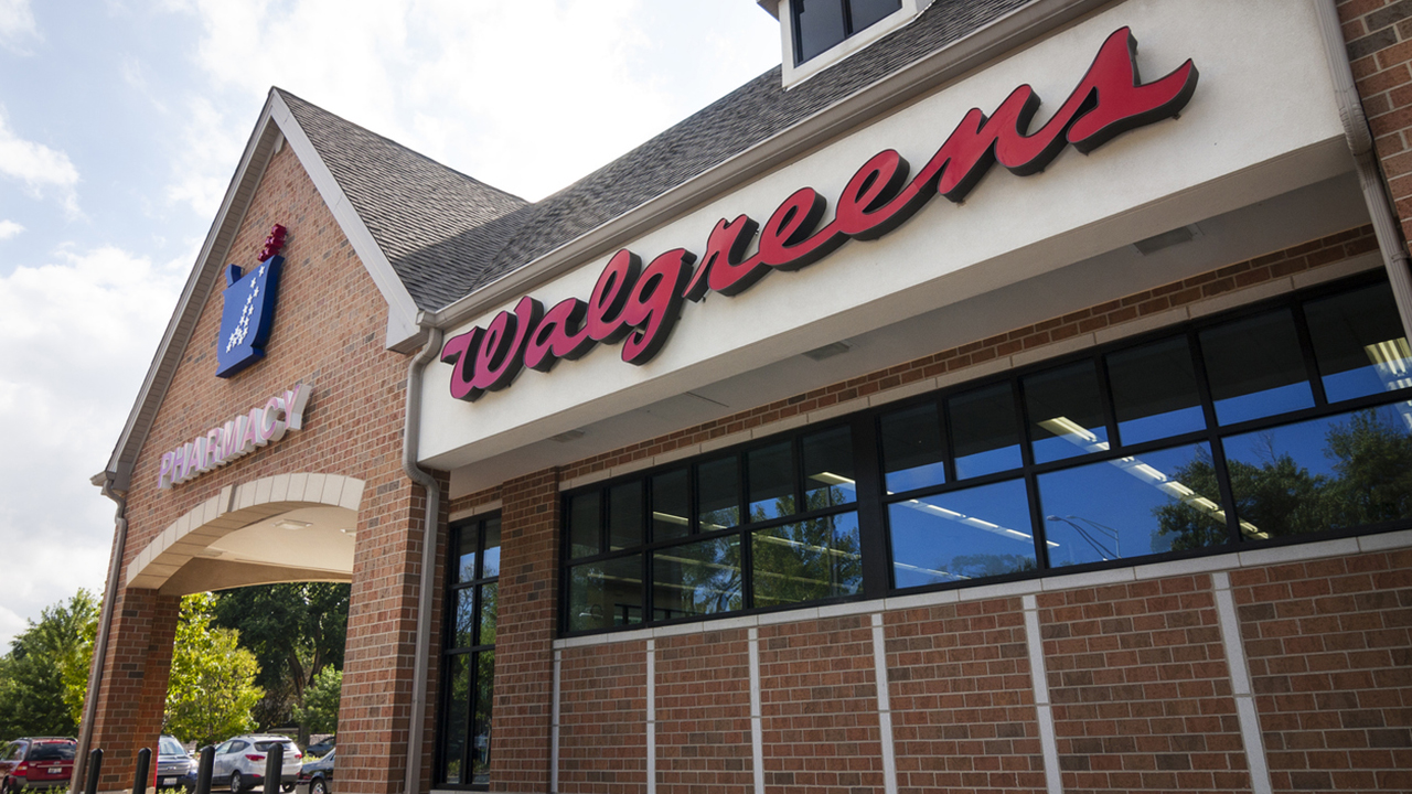 Walgreens to close 'significant' number of underperforming stores, cuts profit forecast