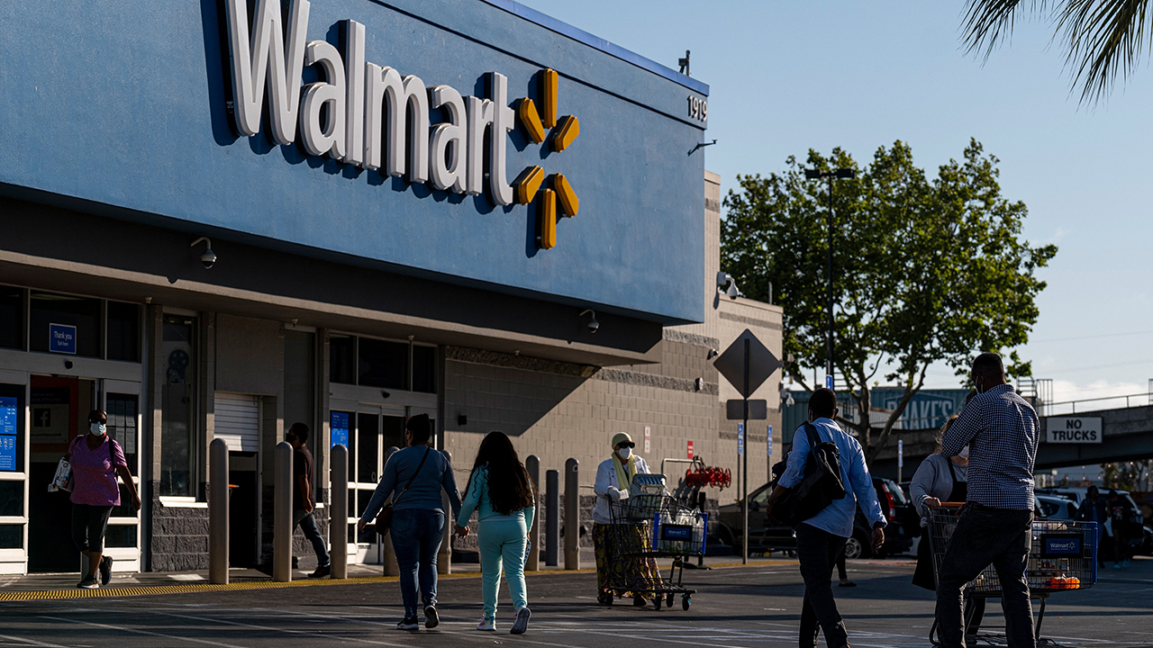 Walmart offers to pay $3.1 billion to settle opioid lawsuits - Los Angeles  Times