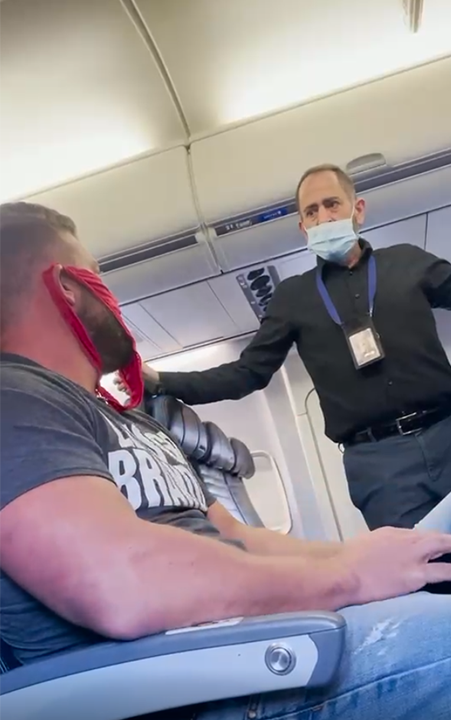 Man Kicked Off United Flight After Wearing a Thong Instead of a Face Mask:  Reports