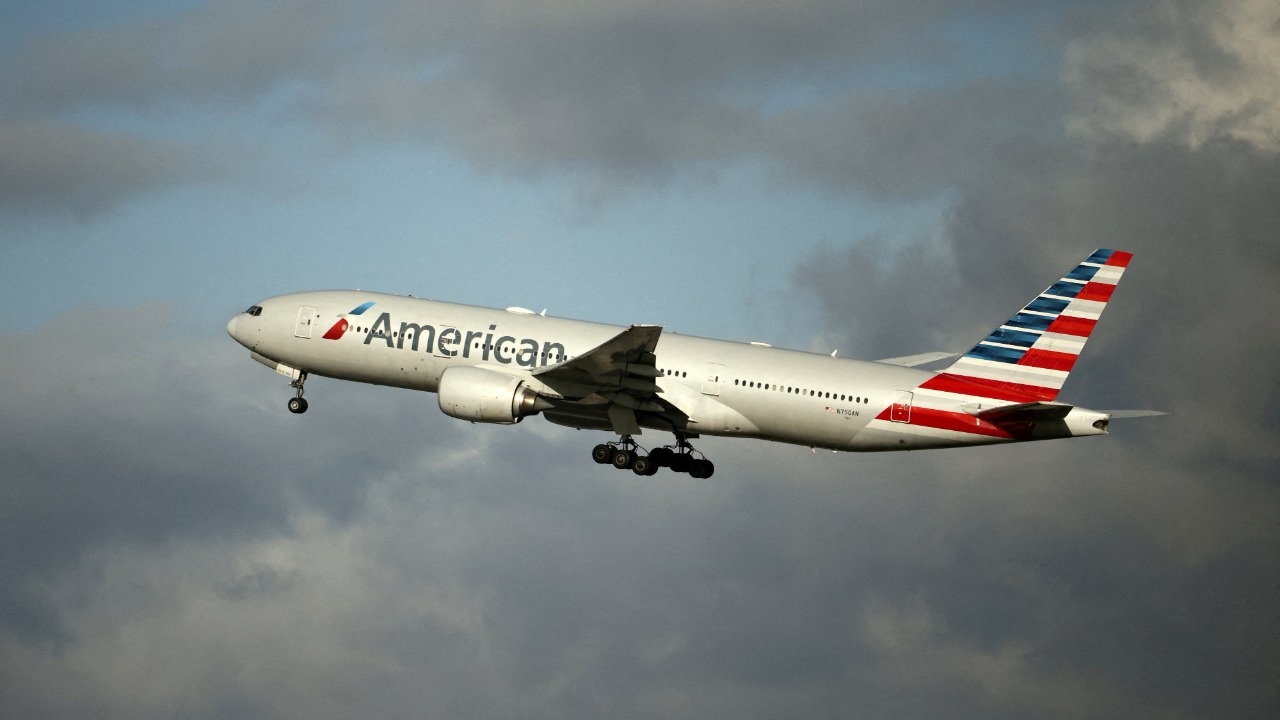 American Airlines just showed the door to customers who aren't rich