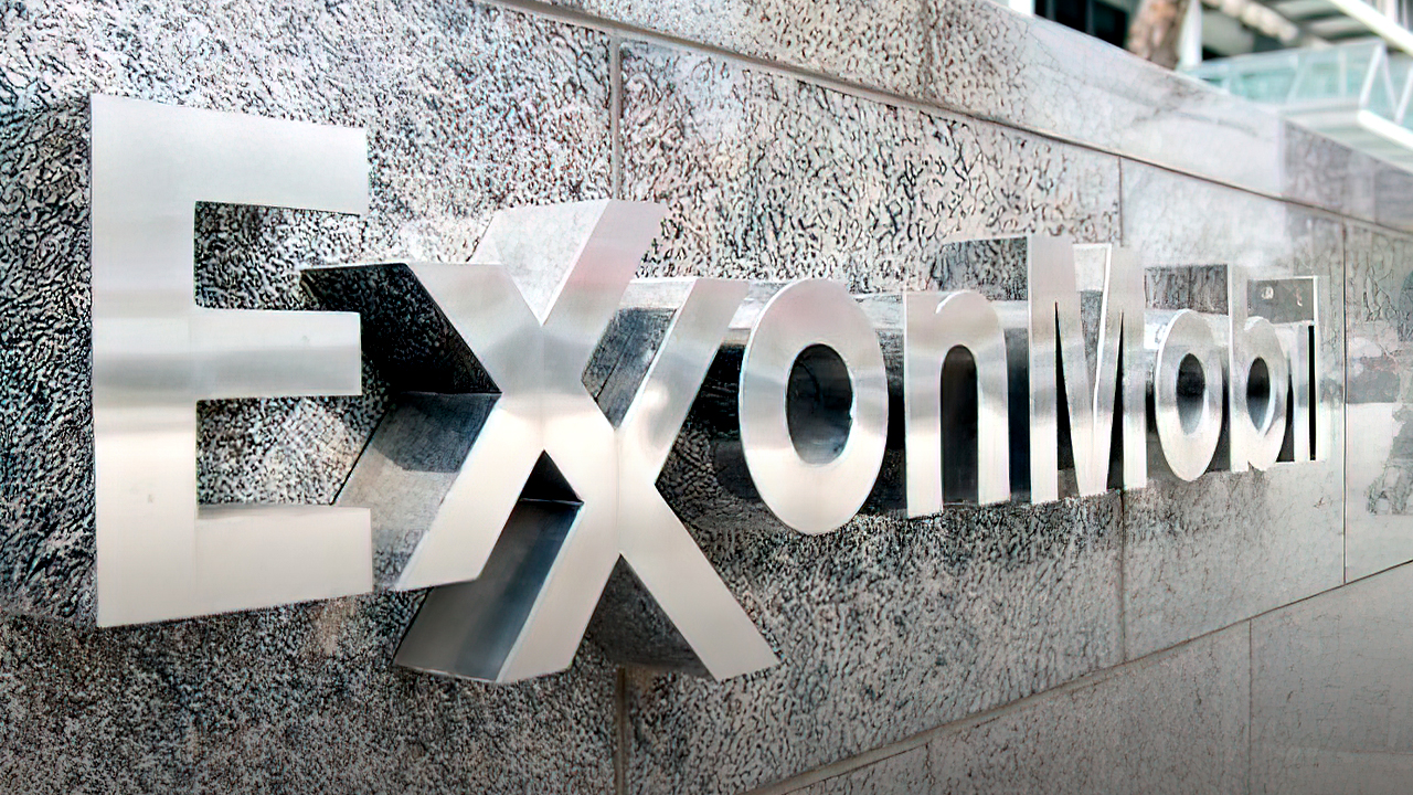 Exxon Quits Russia