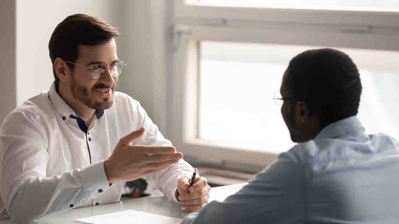 10 job interview questions that candidates need to ask potential employers