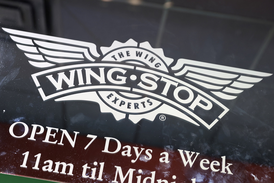 wing stop logo