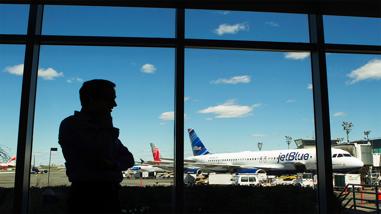 JetBlue - Our crewmembers at New York's LaGuardia airport