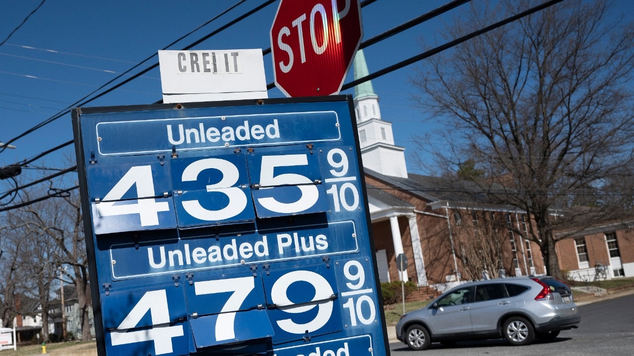 Higher gas prices are ‘accepted’ by Americans amid travel demand, energy economist says