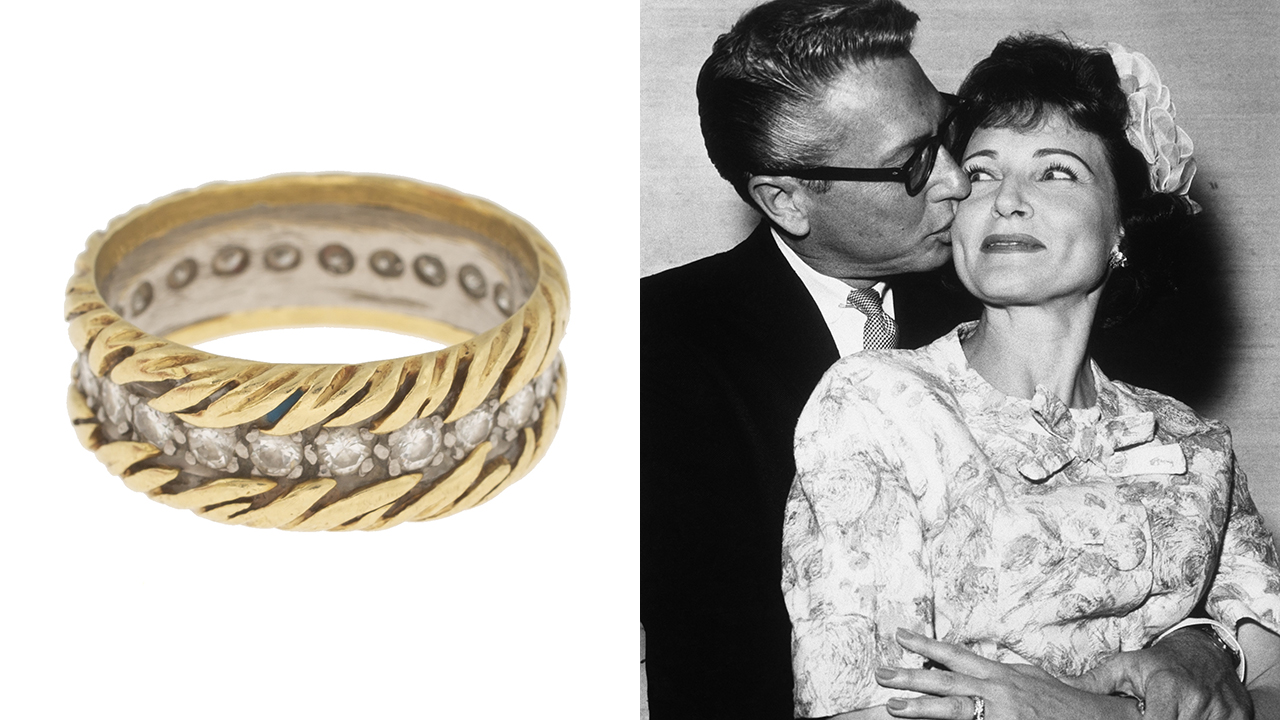 Marilyn Monroe's wedding ring up for sale (but