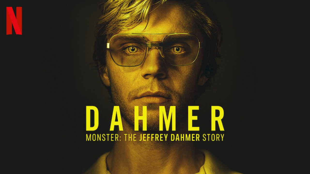 Evan Peters As Jeffrey Dahmer In Netflix Series Seen In First