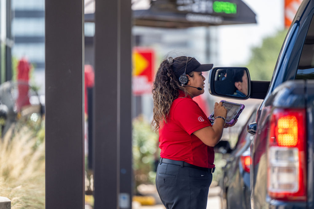 Chick-fil-A has slowest drive-thru, 2022 fast-food report says | Fox  Business