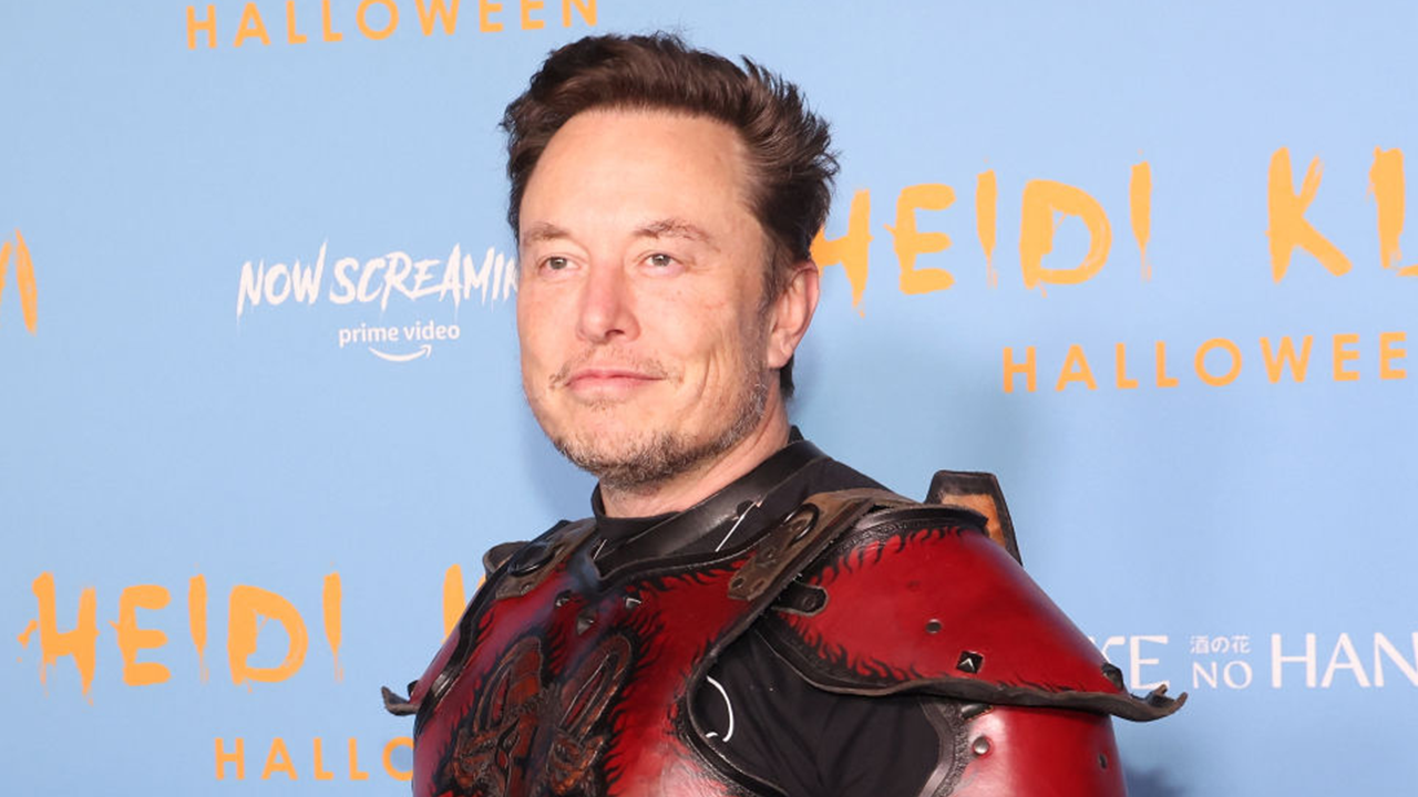 Elon Musk Attends Heidi Klum's Halloween Party In $7,500 Costume With  Leather Armour