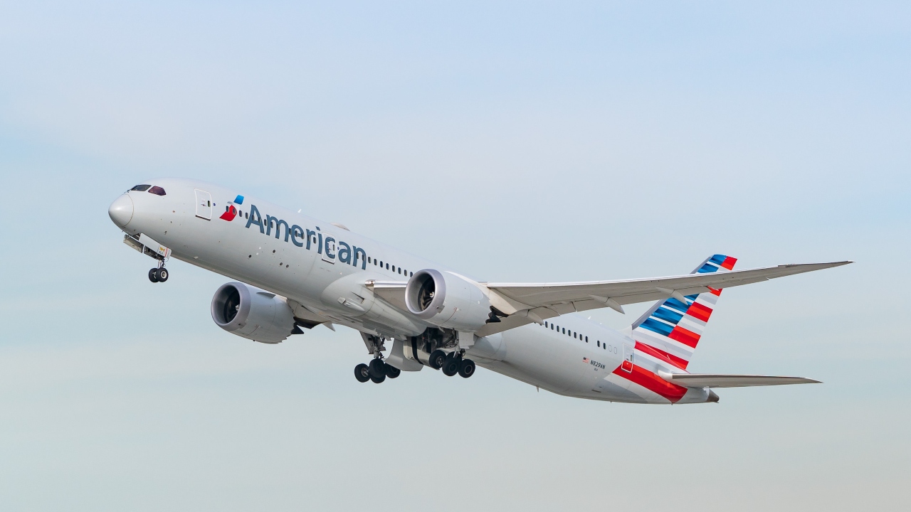 American Airlines Flight Attendants Vote to Strike