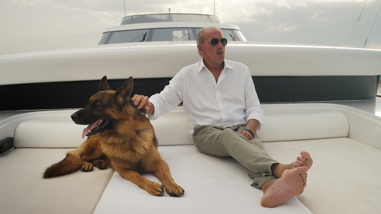Gunther VI, the 'richest dog in the world,' gets his tale told in Netflix  doc: 'Every good story has secrets' | Fox Business