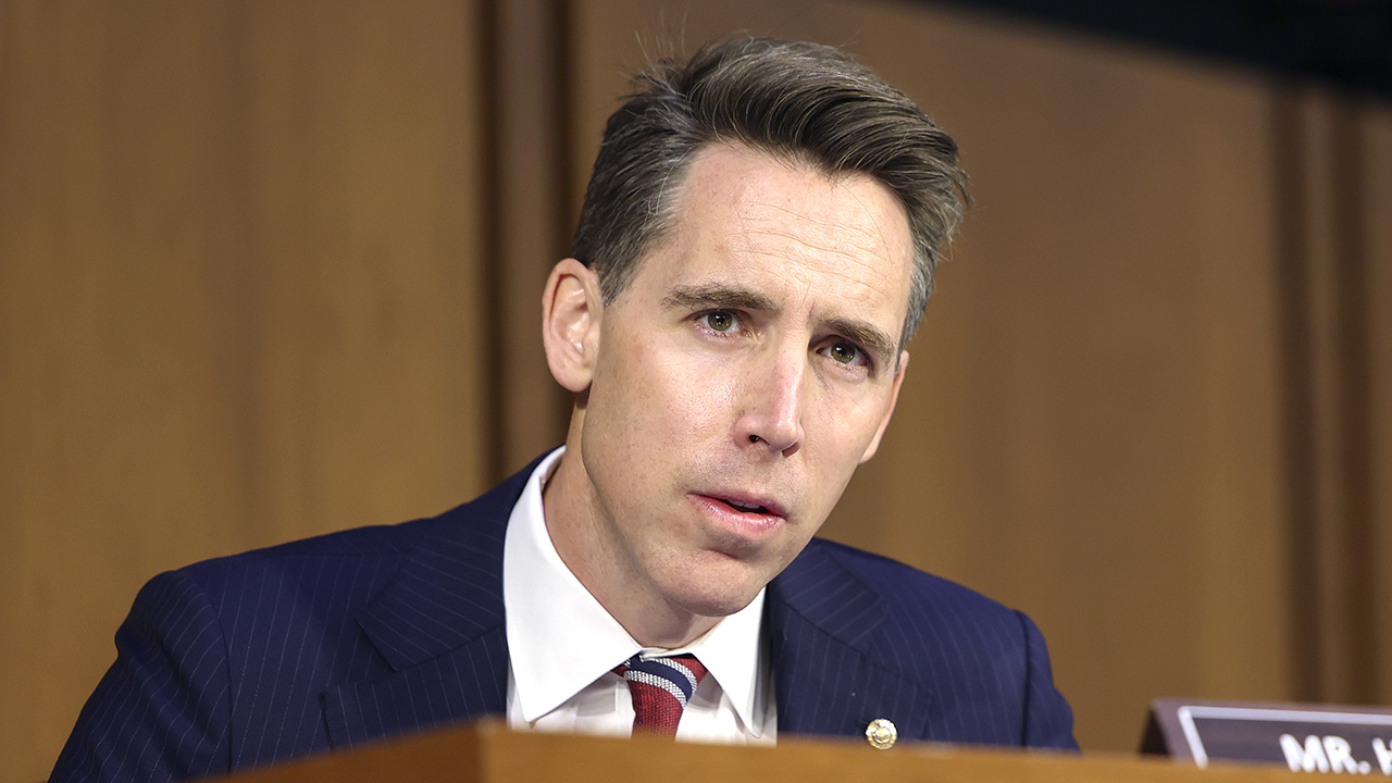 Sen. Hawley urges Yellen to ban TikTok over alleged boosting of anti-Israel content amid war