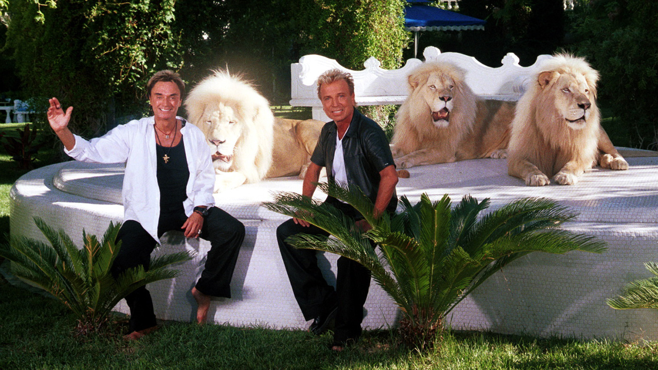 Siegfried and Roy's former home restored by new owners