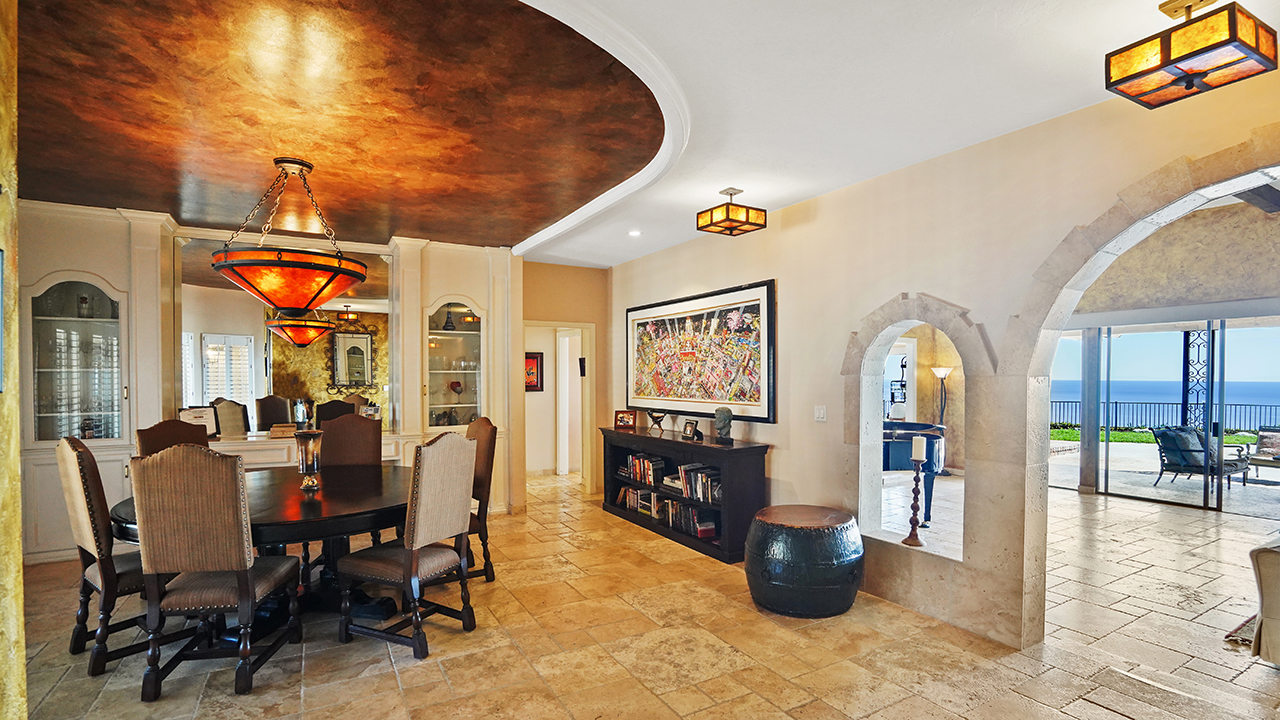 Actor Dean Cain Buys $4 Million Las Vegas Home - Mansion Global