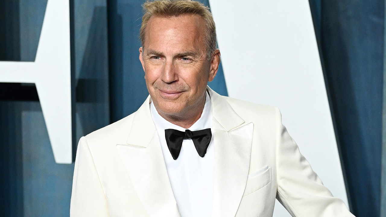 Yellowstone' star Kevin Costner gambles on next monster hit with his own  money | Fox Business