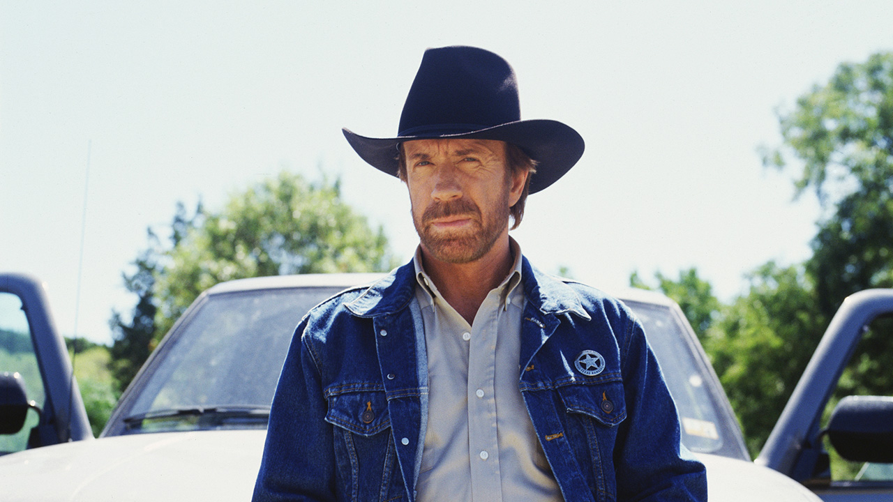 Chuck Norris settles 'Walker, Texas Ranger' pay lawsuit with CBS | Fox ...