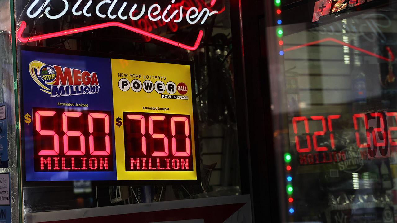 Mega Millions jackpot grows to $565 million after nobody matches 12/23/22  numbers