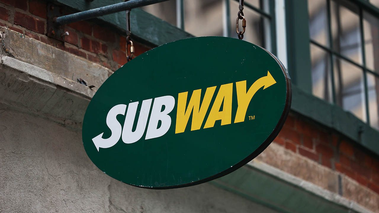 Elizabeth Warren is right about the FTC's Subway investigation