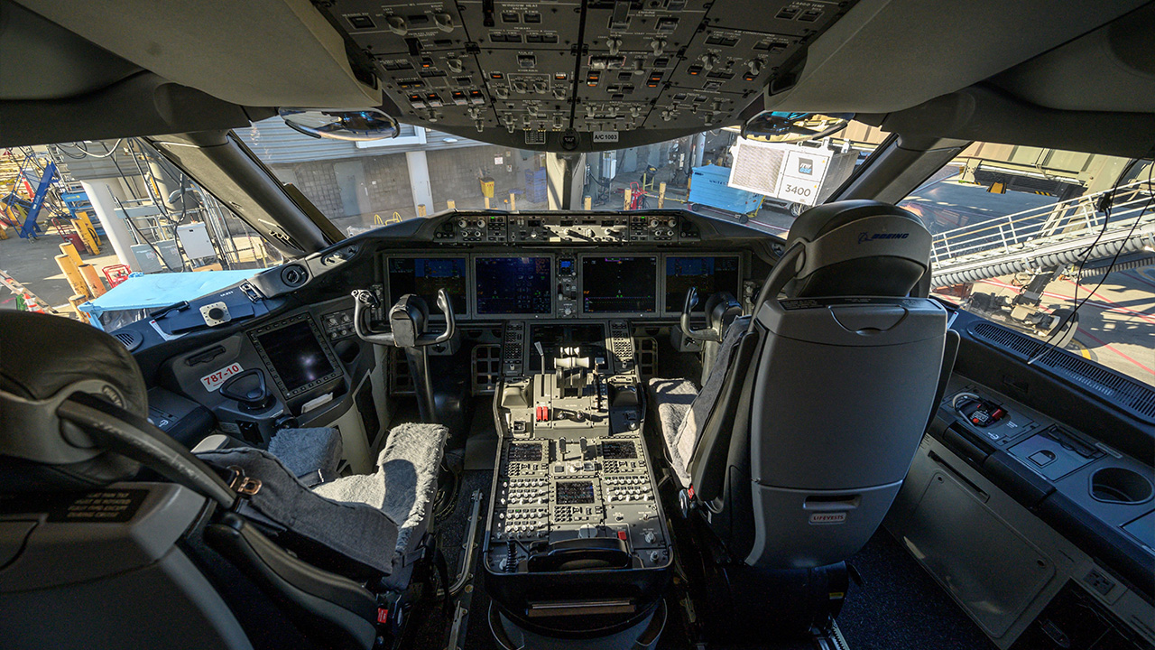 cockpit view takeoff