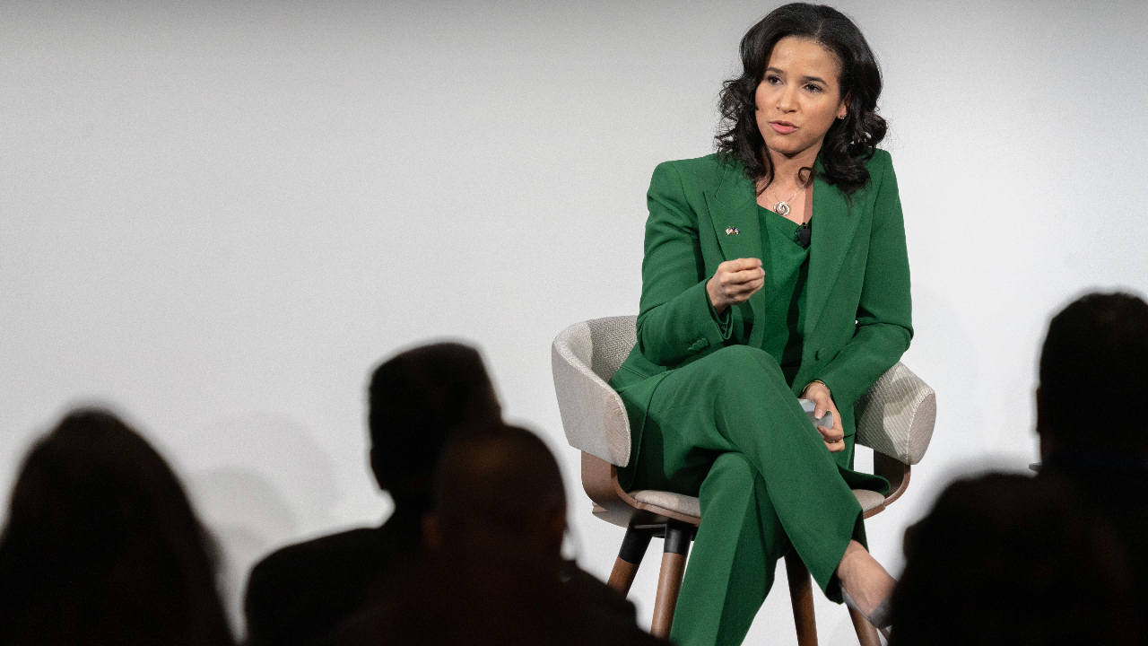 Top crypto state regulator to step down, headed to private sector | Fox  Business