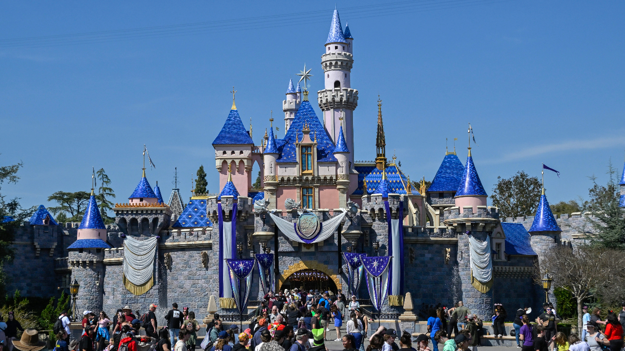 Disneyland’s $1.9B expansion plan approved by Anaheim City Council