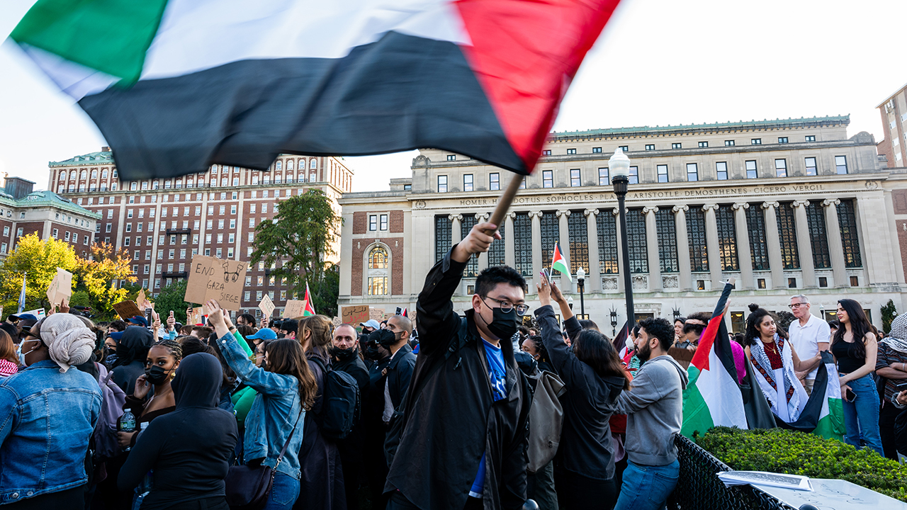 Billionaire Leon Cooperman pulling Columbia funding amid student protests:  These kids have 's— for brains